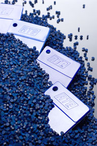 RTP公司和影响颜色合作为欧洲塑料社区提供通用母粒产品。